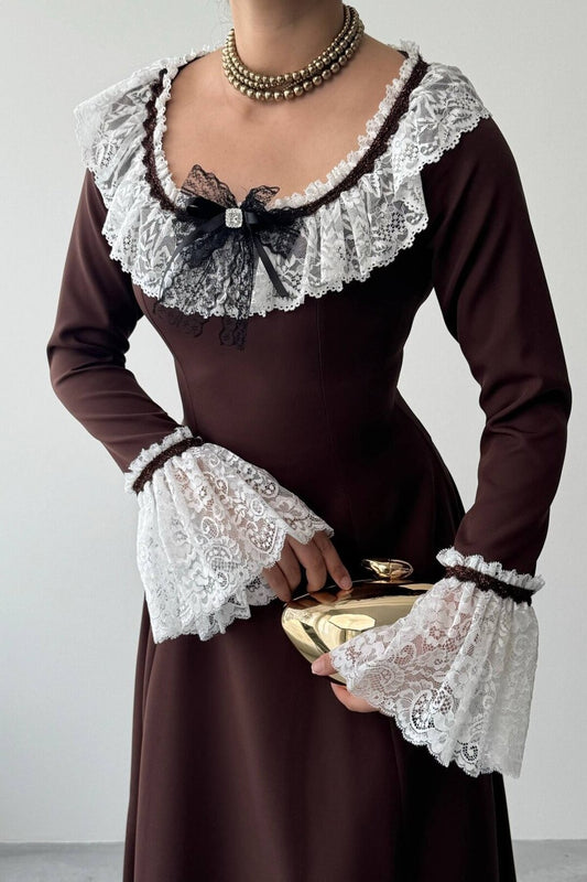 Lace Collar Dress with Brooch
