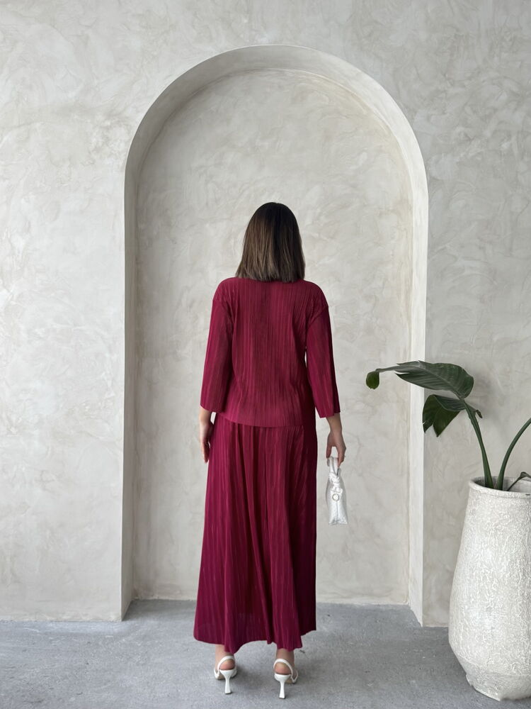 Pleated Maxi Skirt