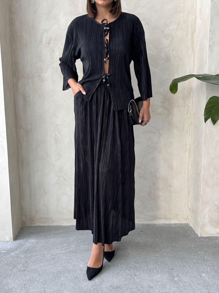 Pleated Maxi Skirt