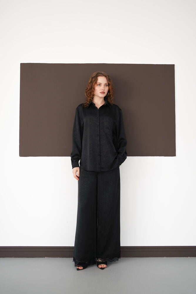 Pleated Lace-Hem Trousers