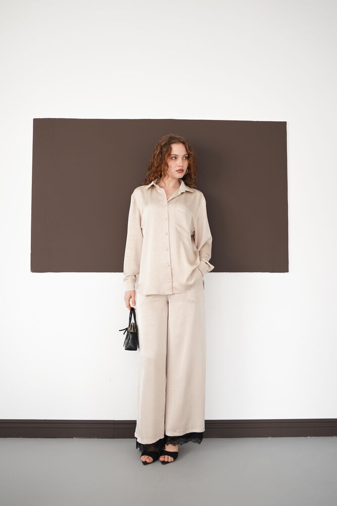 Pleated Lace-Hem Trousers