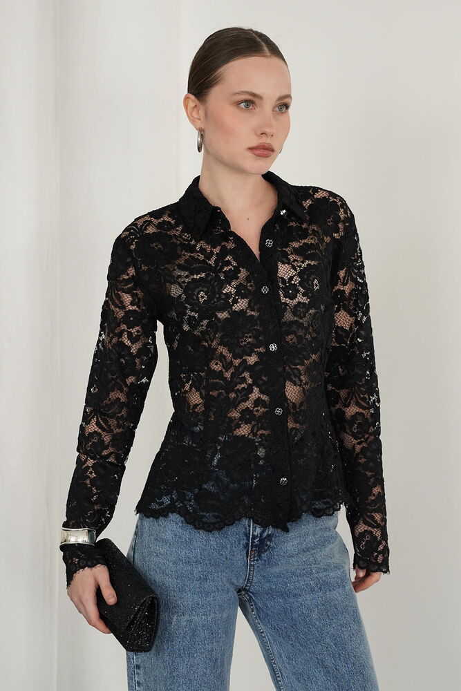 Broderie Lace Blouse
