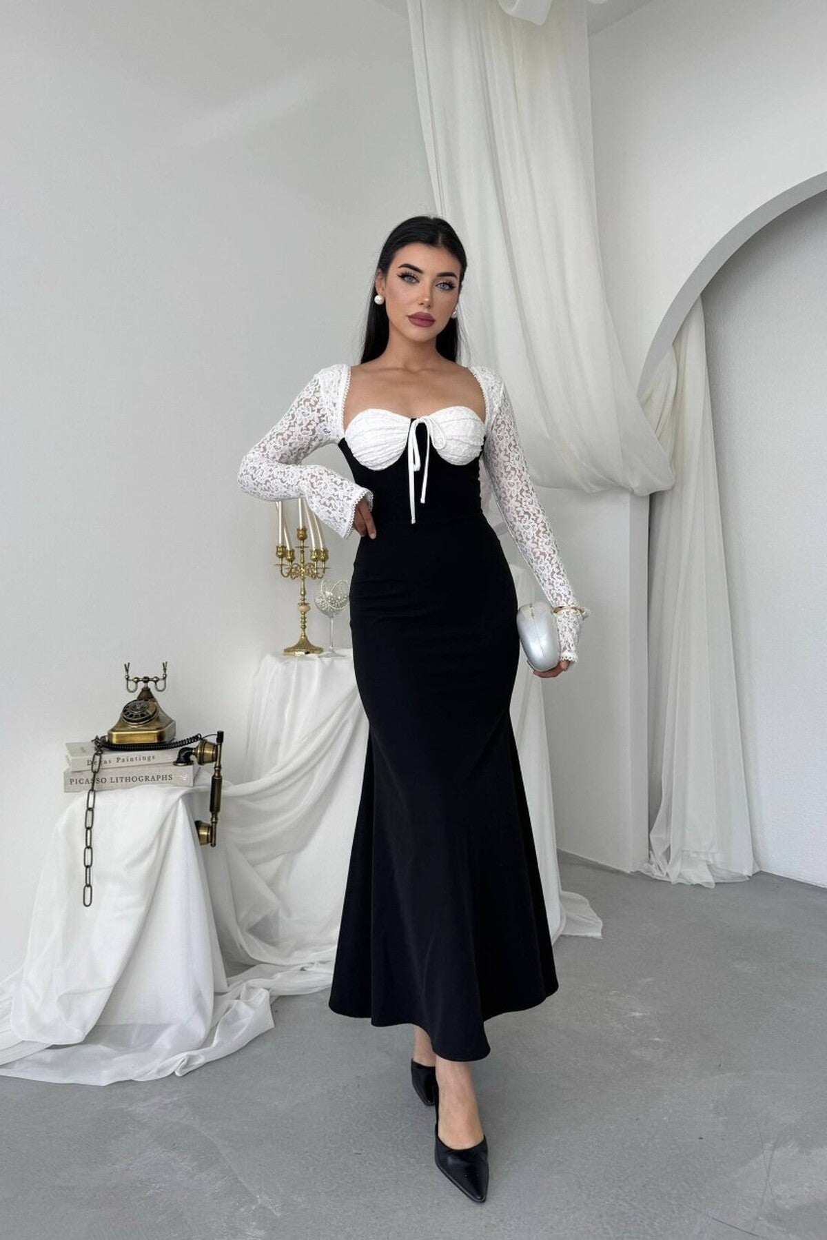 Lace Bustier Mermaid Dress