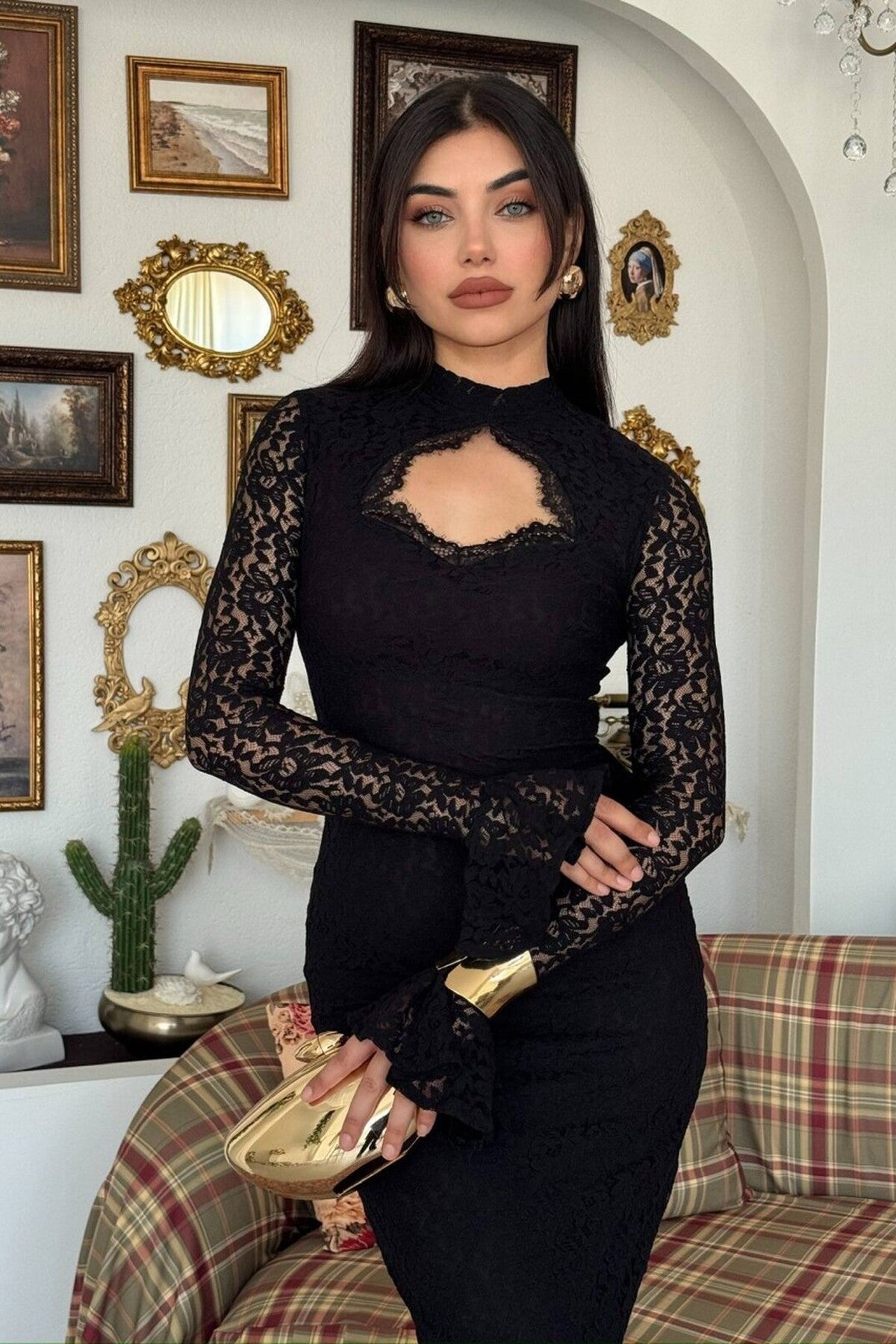 Keyhole Lace Maxi Dress